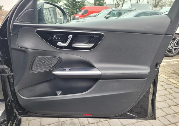 Mercedes-Benz Klasa C cena 184900 przebieg: 49469, rok produkcji 2022 z Kraków małe 562